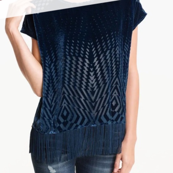 ELLA MOSS- Marlowe Velvet Burnout Fringed Tee Sz S - Picture 1 of 5